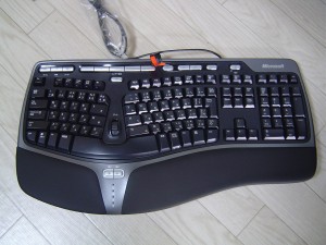 MicrosoftのNatural Ergonomic Keyboard 4000-2